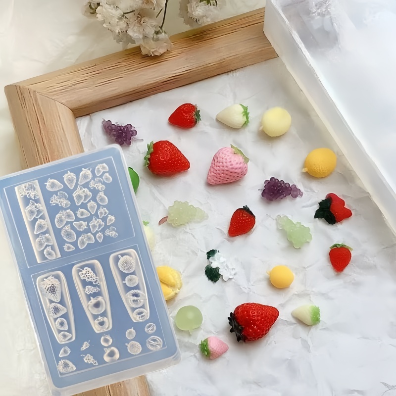 Nail Art Strawberry - 1 adet çilek tırnak kalıbı meyve